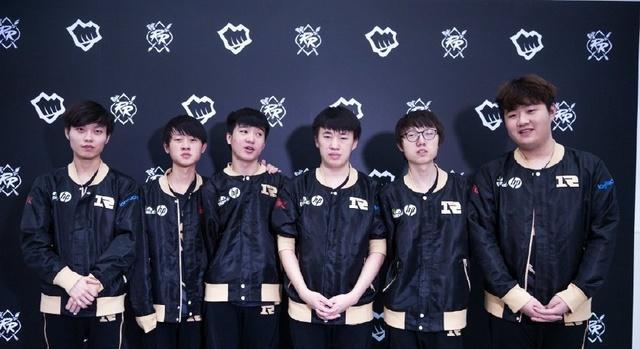 心人物的深 心人物的深