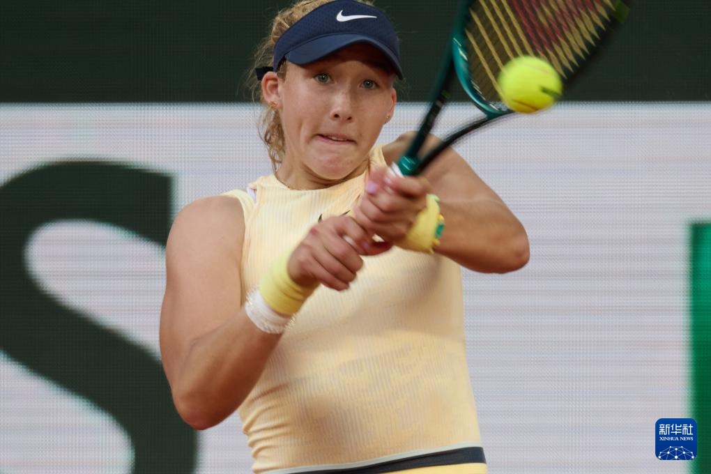 在比赛仅进 在比赛仅进