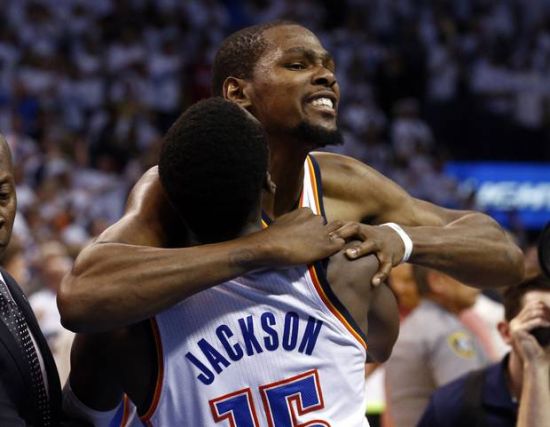 迎来首个孩 迎来首个孩