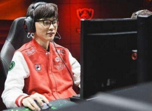 纪团队的支 纪团队的支