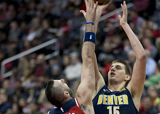 球未落地 球未落地